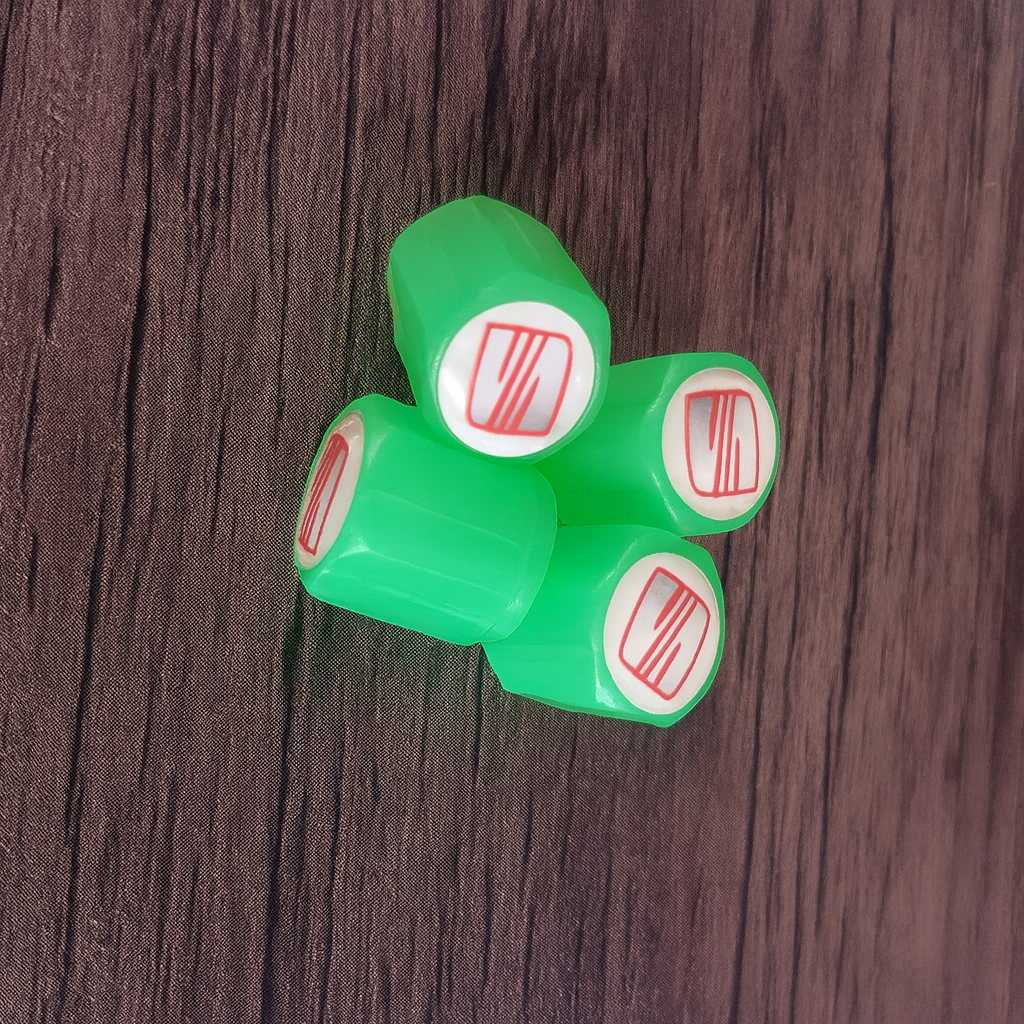 Комплект 4 светещи в тъмното капачки за джанти с лого